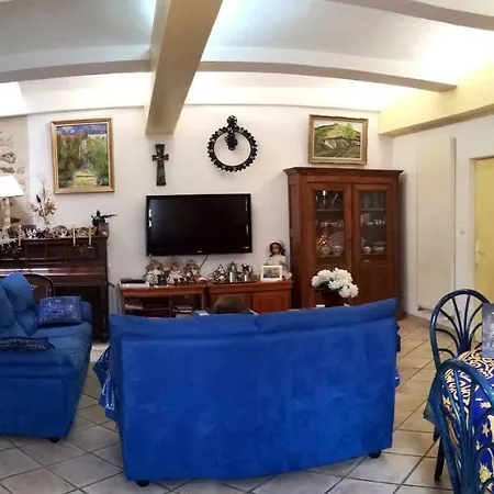 Moulin De Cornevis Bed And Breakfast-3